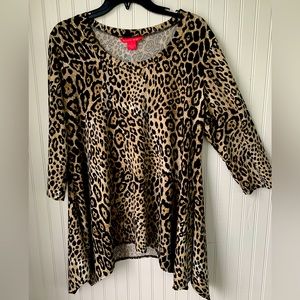 Sunny Leigh (X-Large) Leopard Print 3/4 length Sleeves - Perfect Condition